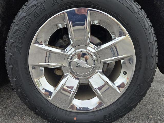 Photo of 2015 Brown Chevrolet Silverado 1500