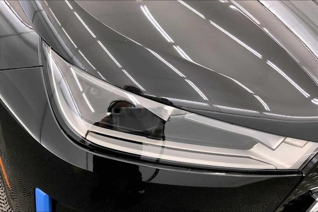 Photo of 2024 Black BMW iX