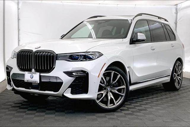 2022 BMW X7