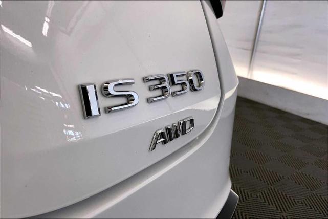 Photo of 2022 Ultra White Lexus IS 350