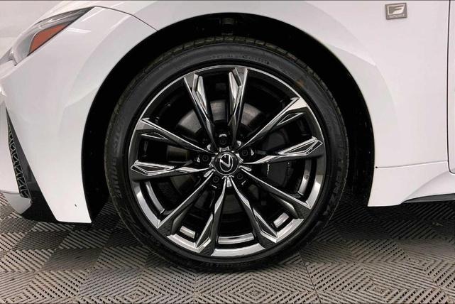 Photo of 2022 Ultra White Lexus IS 350