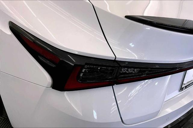 Photo of 2022 Ultra White Lexus IS 350