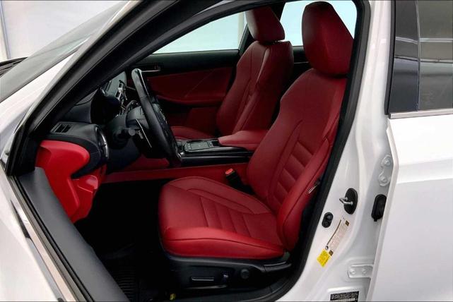 Photo of 2022 Ultra White Lexus IS 350