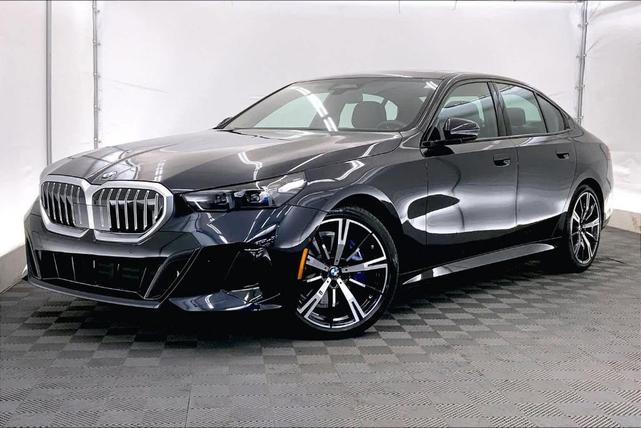 2024 BMW 530