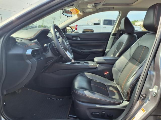 Photo of 2020 Gun Metallic Nissan Altima