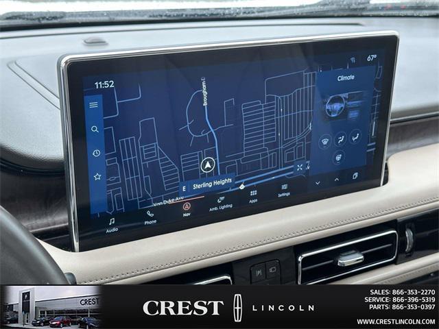 Photo of 2022 Ceramic Pearl Metallic Tinted Clearcoat Lincoln Nautilus