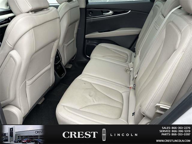 Photo of 2022 Ceramic Pearl Metallic Tinted Clearcoat Lincoln Nautilus