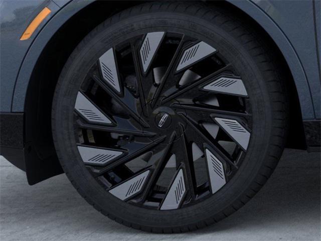 Photo of 2025 Whisper Blue Metallic Clearcoat Lincoln Nautilus