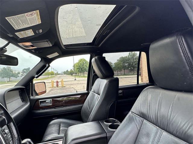 Photo of 2016 Black Velvet Lincoln Navigator