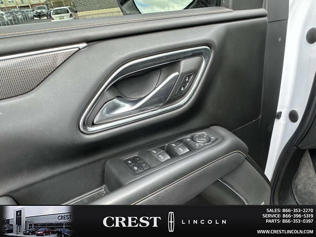 Photo of 2022 Summit White GMC Yukon XL