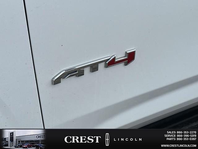 Photo of 2022 Summit White GMC Yukon XL