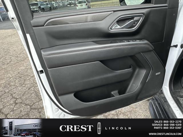 Photo of 2022 Summit White GMC Yukon XL