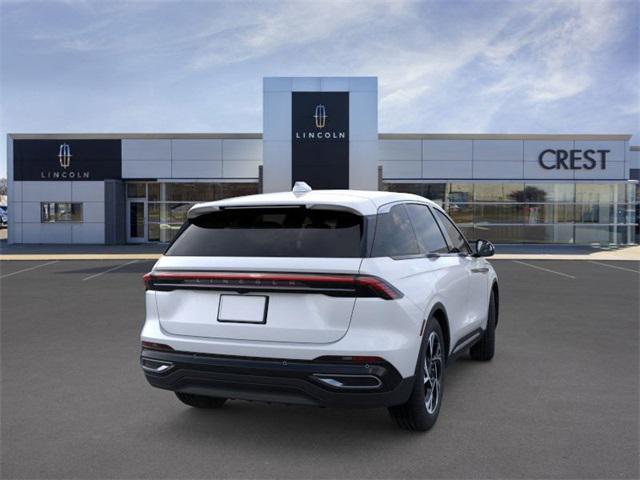 Photo of 2025 White Platinum Metallic Tri-Coat Lincoln Nautilus