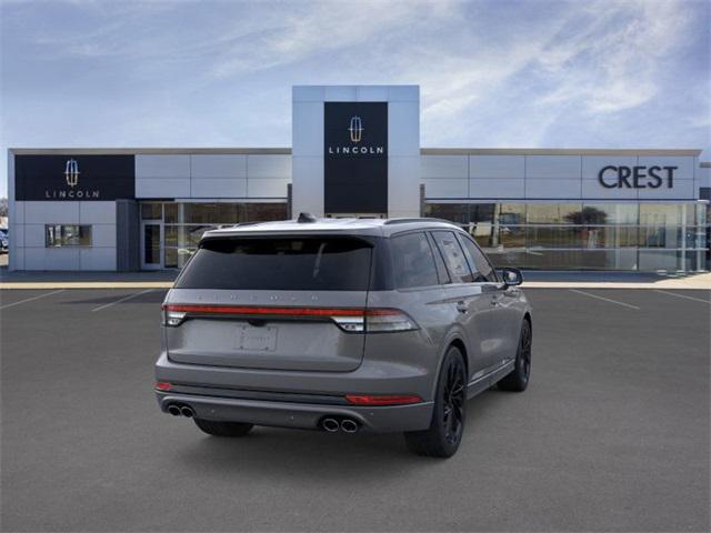 Photo of 2025 Asher Gray Metallic Clearcoat Lincoln Aviator