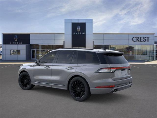 Photo of 2025 Asher Gray Metallic Clearcoat Lincoln Aviator