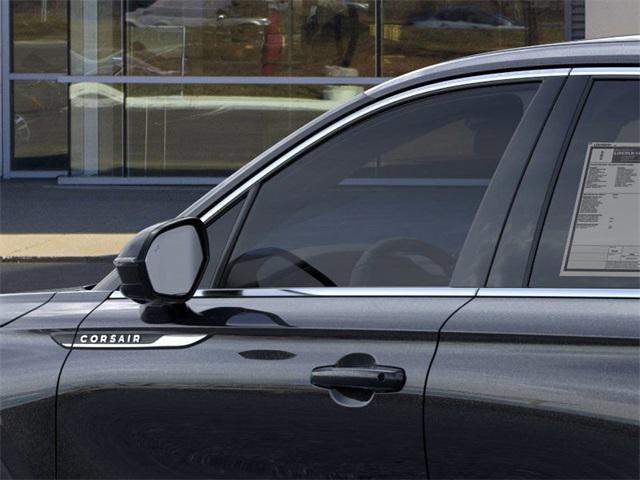 Photo of 2025 Infinite Black Metallic Clearcoat Lincoln Corsair