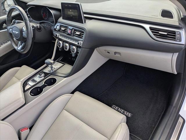 Photo of 2019 Casablanca White Genesis G70