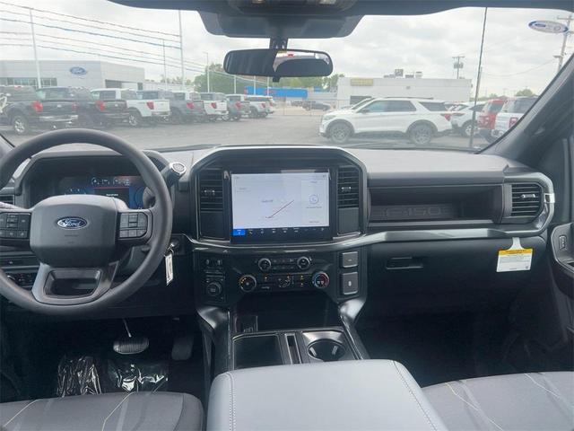 Photo of 2025 Agate Black Metallic Ford F-150