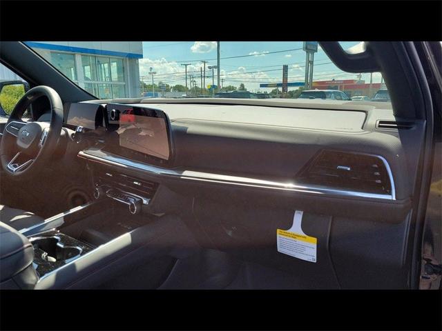 Photo of 2025 Black Chevrolet Suburban
