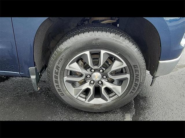 Photo of 2022 Northsky Blue Metallic Chevrolet Silverado 1500