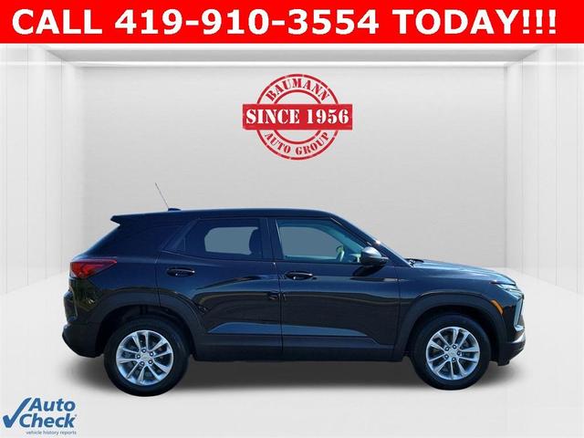 Photo of 2024 Mosaic Black Metallic Chevrolet Trailblazer