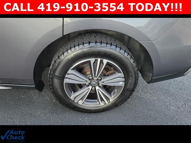 Photo of 2017 Lunar Silver Metallic Acura MDX