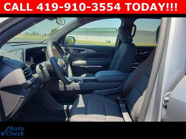 Photo of 2025 Sterling Gray Metallic Chevrolet Traverse