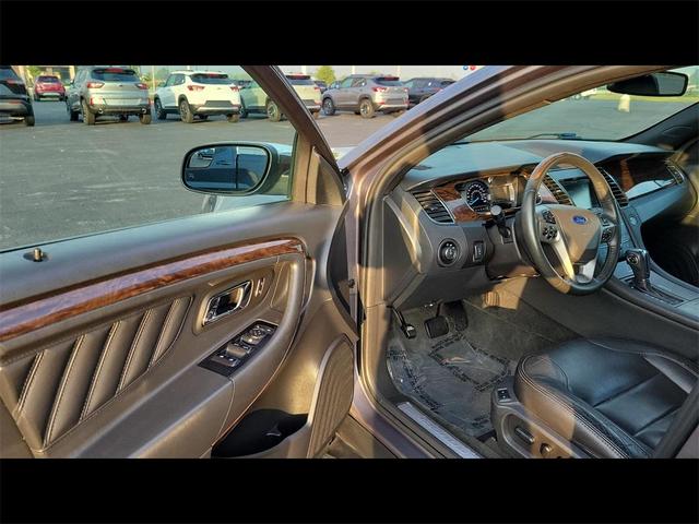 Photo of 2013 Sterling Gray Metallic Ford Taurus