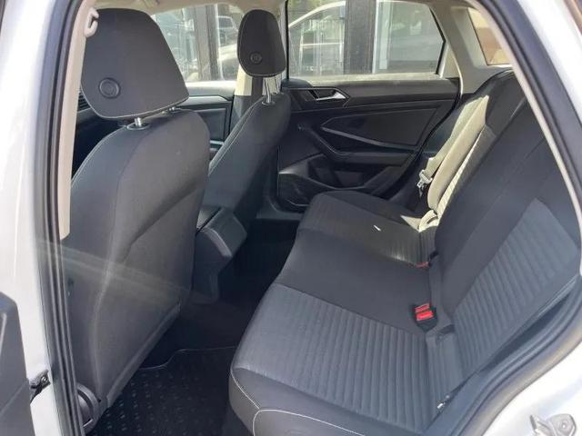 Photo of 2022 Pure White Volkswagen Jetta