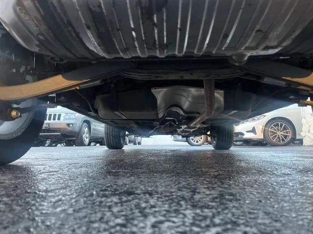 Photo of 2005 Nautical Blue Hyundai TUCSON