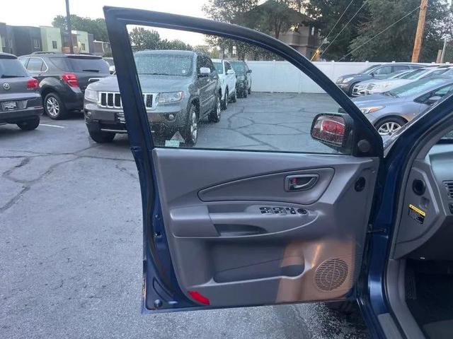 Photo of 2005 Nautical Blue Hyundai TUCSON