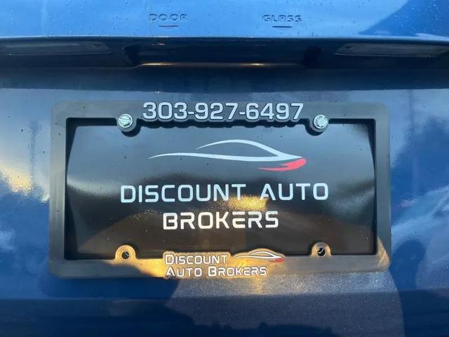 Photo of 2005 Nautical Blue Hyundai TUCSON