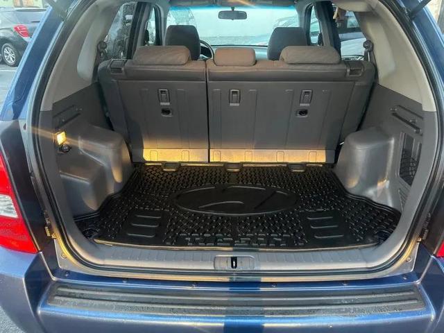 Photo of 2005 Nautical Blue Hyundai TUCSON