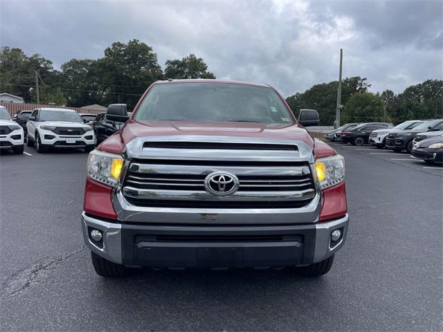 Photo of 2017 Barcelona Red Metallic Toyota Tundra