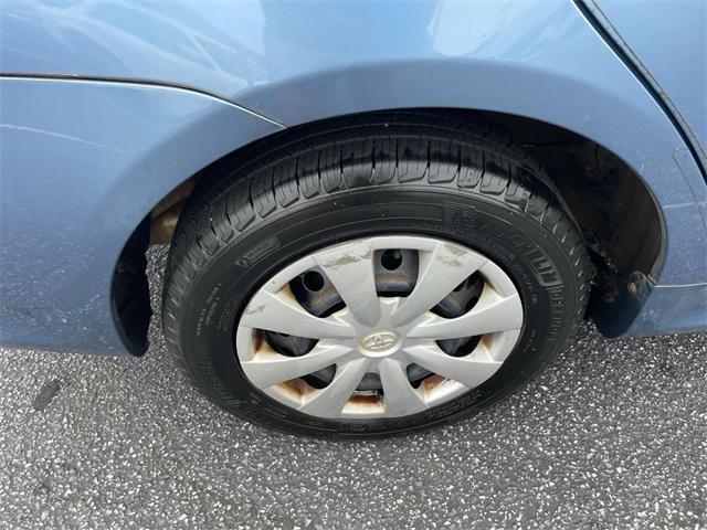 Photo of 2013 Tropical Sea Metallic Toyota Corolla