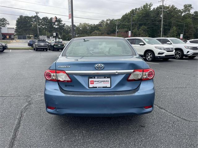 Photo of 2013 Tropical Sea Metallic Toyota Corolla