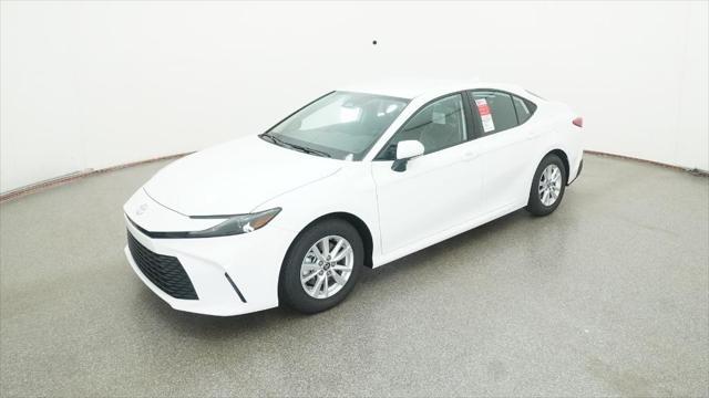 Photo of 2025 Ice Cap Toyota Camry