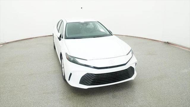 Photo of 2025 Ice Cap Toyota Camry