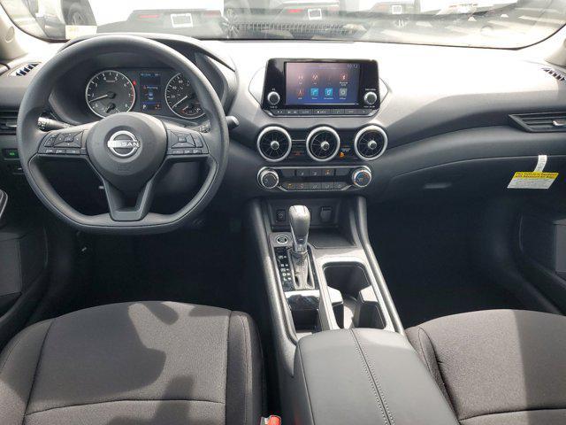 Photo of 2025 Super Black Nissan Sentra