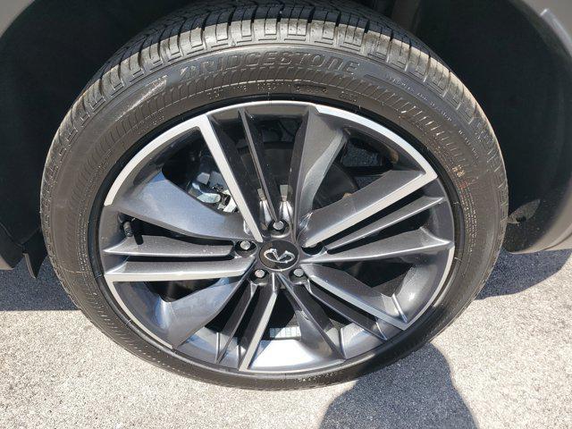 Photo of 2025 Black Obsidian INFINITI QX55