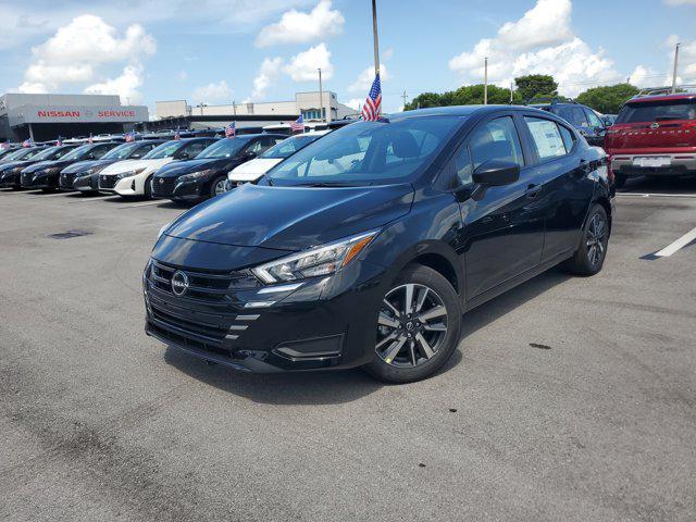 Photo of 2025 Super Black Nissan Versa