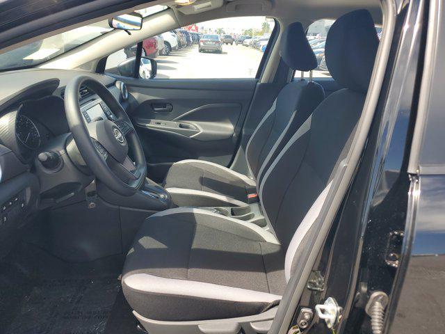 Photo of 2025 Super Black Nissan Versa
