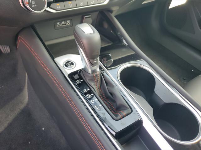 Photo of 2025 Pearl White Tricoat Nissan Altima