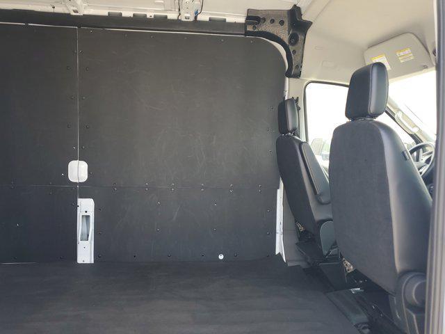 Photo of 2024 OXFORD WHITE Ford Transit-250