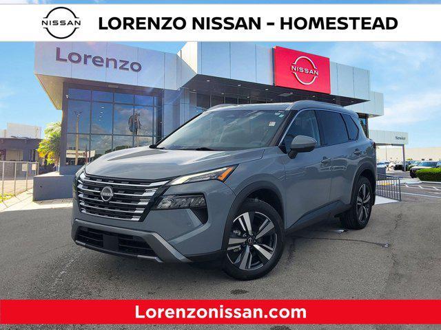 Photo of 2024 Boulder Gray Pearl Nissan Rogue