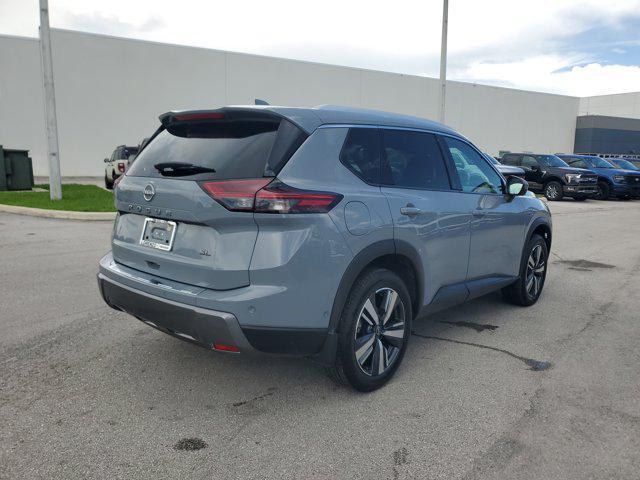 Photo of 2024 Boulder Gray Pearl Nissan Rogue