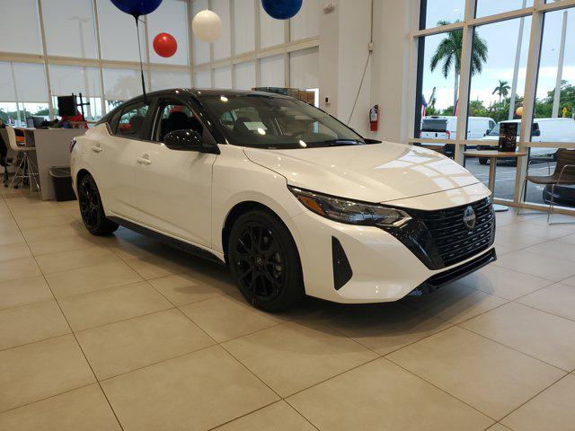 Photo of 2025 Aspen White Tricoat/Super Black Nissan Sentra