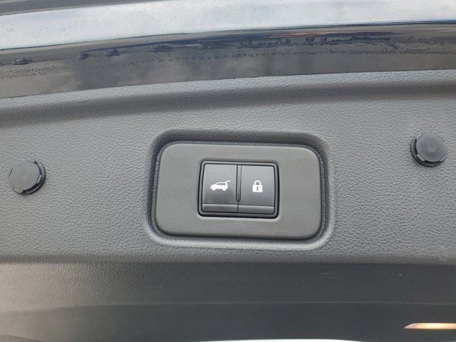 Photo of 2024 Super Black Nissan Pathfinder