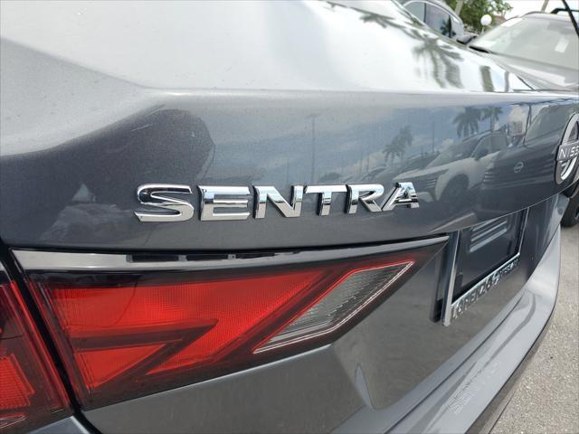 Photo of 2025 Gun Metallic Nissan Sentra