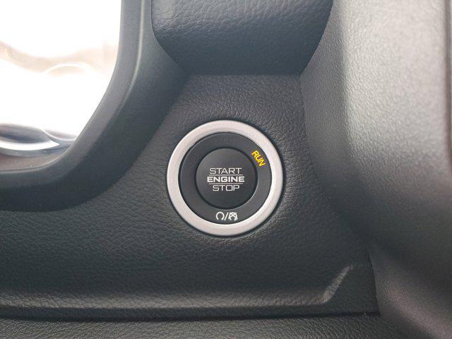 Photo of 2023 Bright White Clearcoat RAM 1500